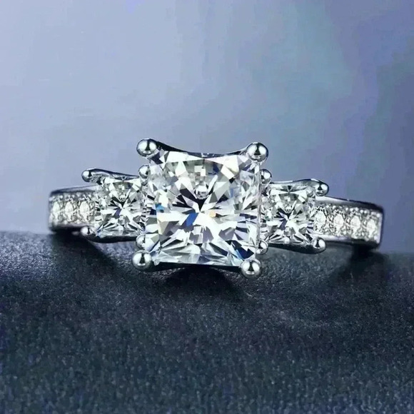 ✨Exquisite 925 Silver Plating Cushion CZ Diamond Ring, GPMB1474-8 - Picture 1 of 6